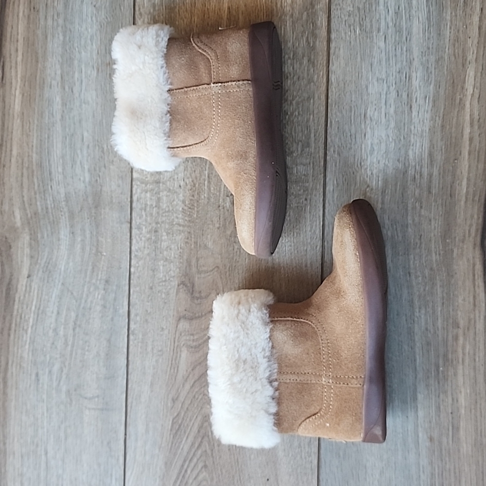 UGG Toddler Boots sz 11